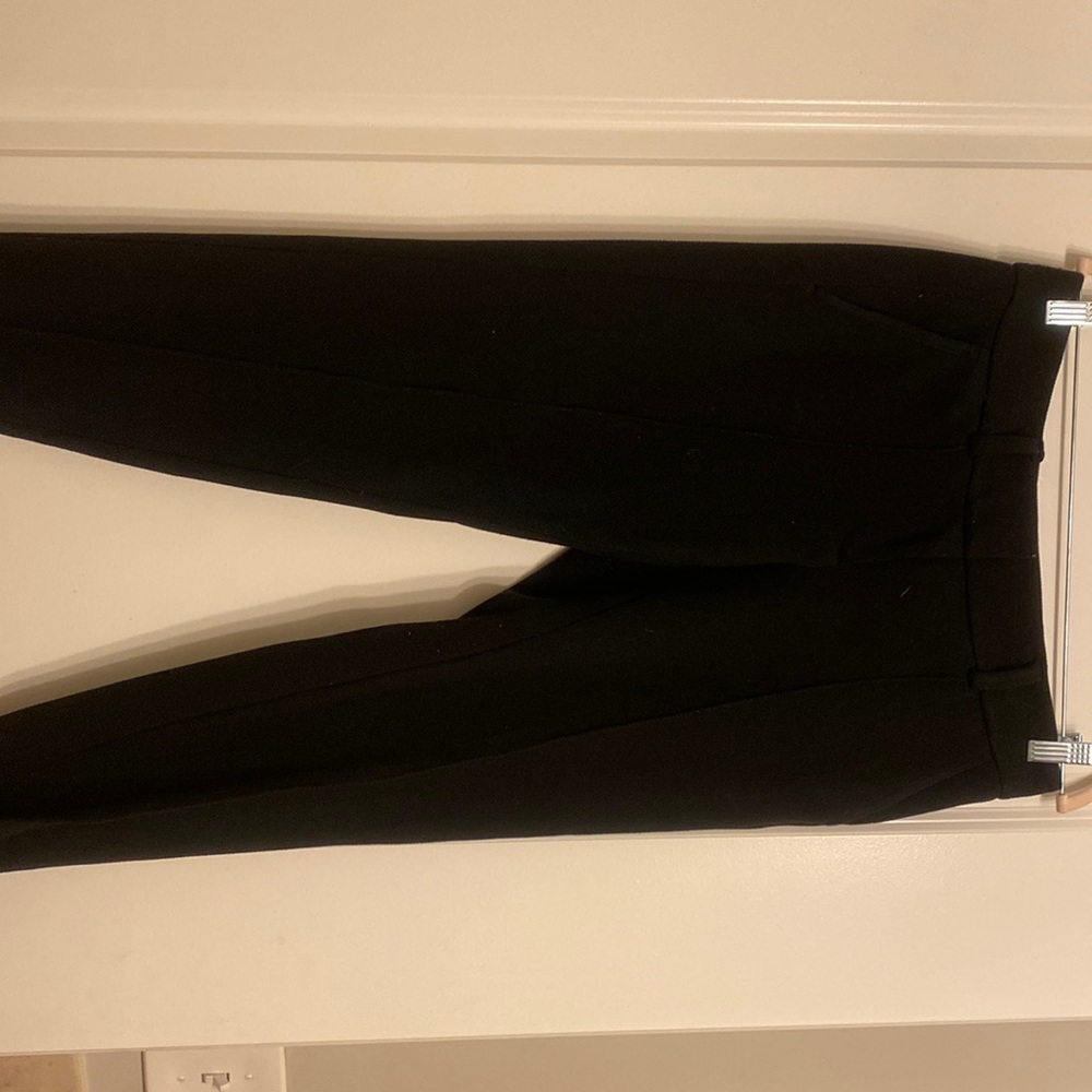 Black stretch dress pants Loft size 4P zippers on ankles